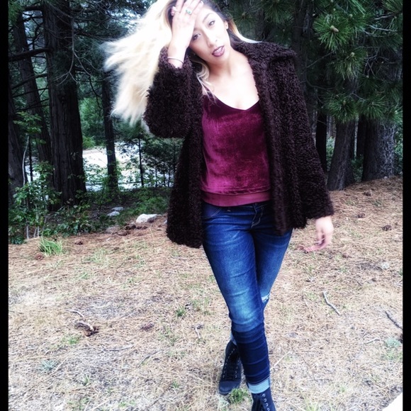 Meet your Posher, Liza - Picture 1 of 1